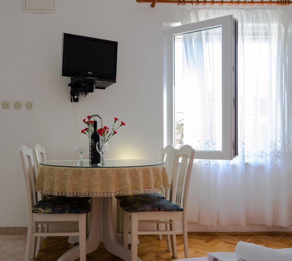 Apartmani Marko Makarska Exterior foto