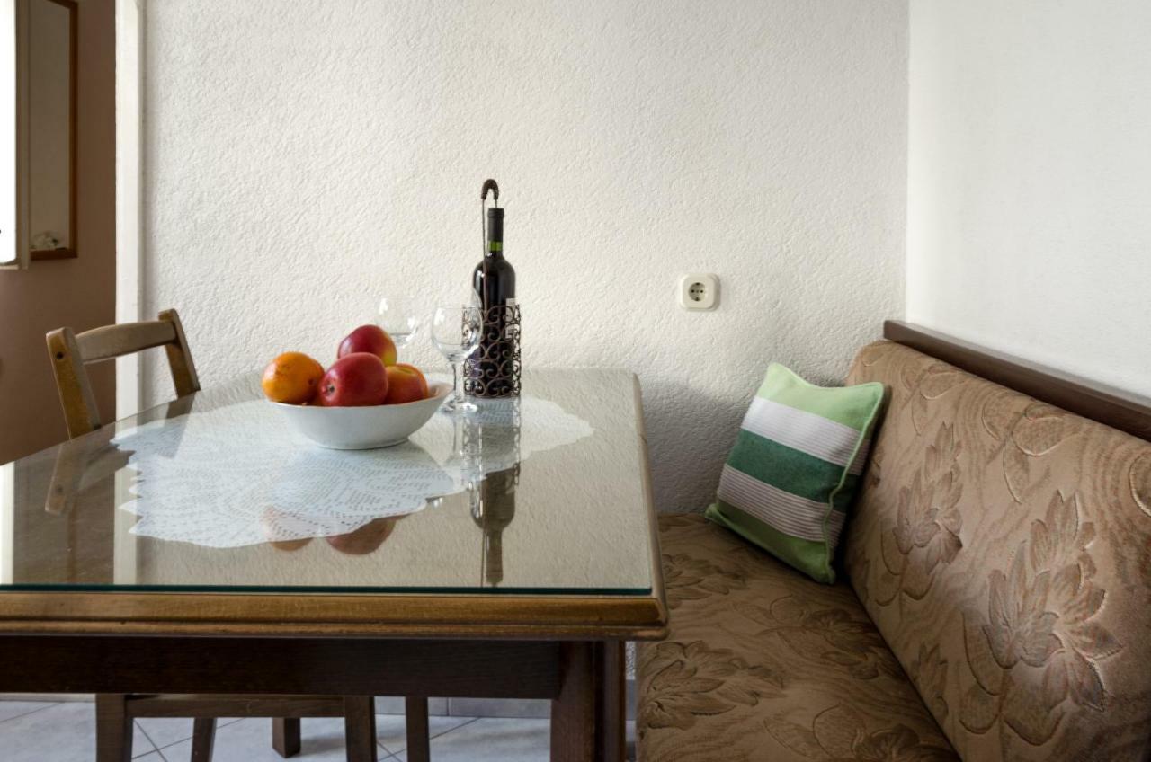 Apartmani Marko Makarska Exterior foto